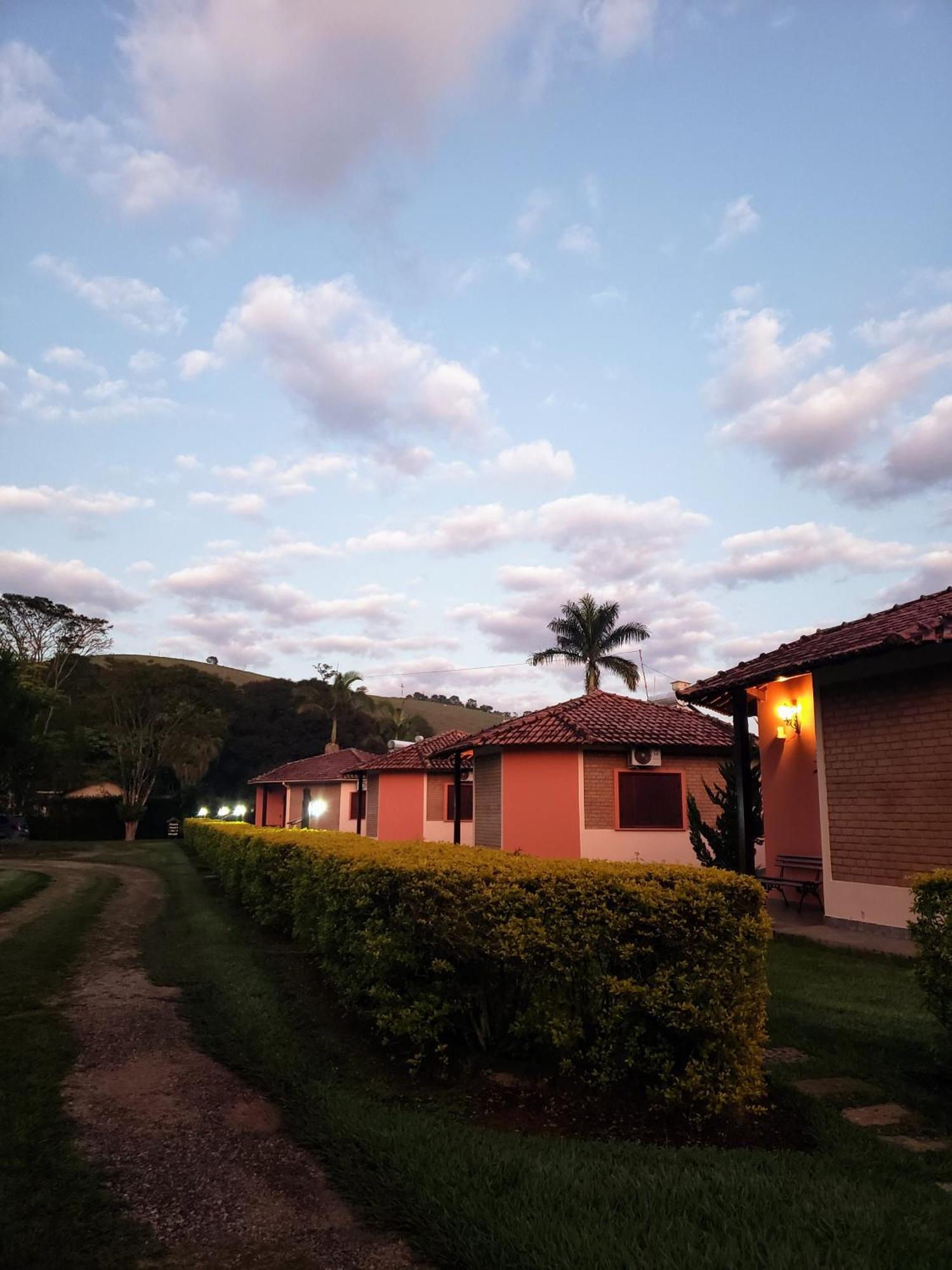 Pousada Vila Minas イタンヤンドゥ エクステリア 写真